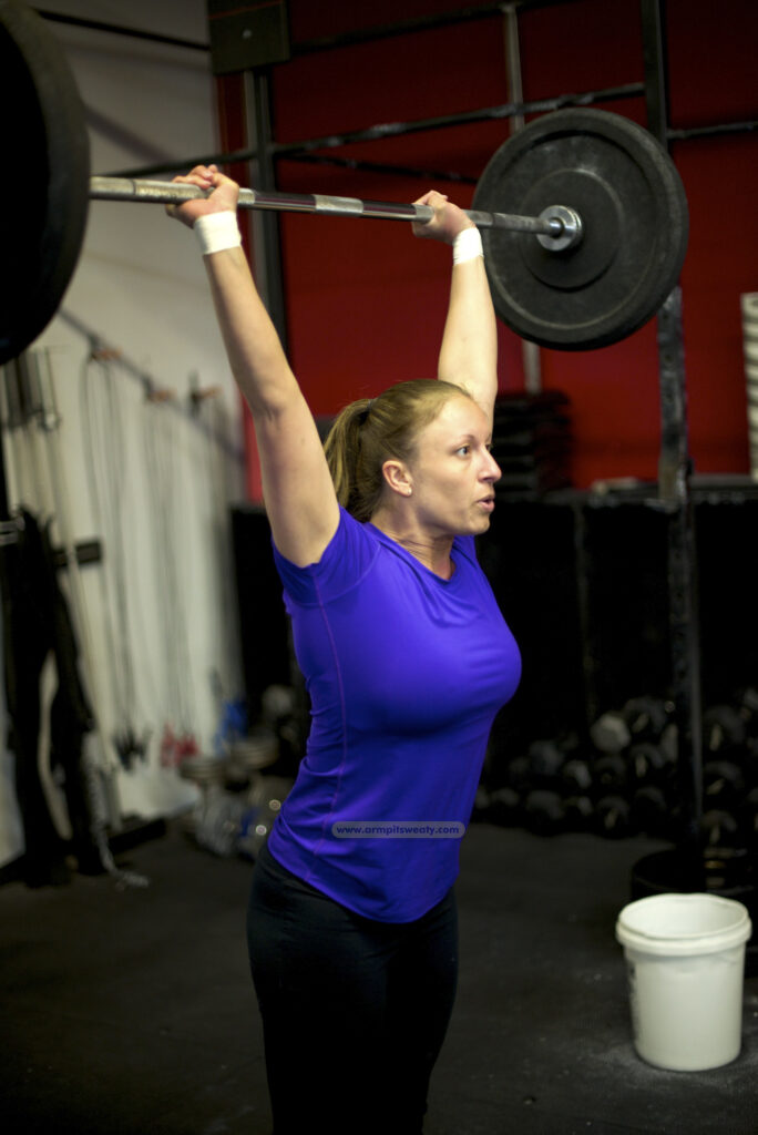 sweaty armpit gym girl